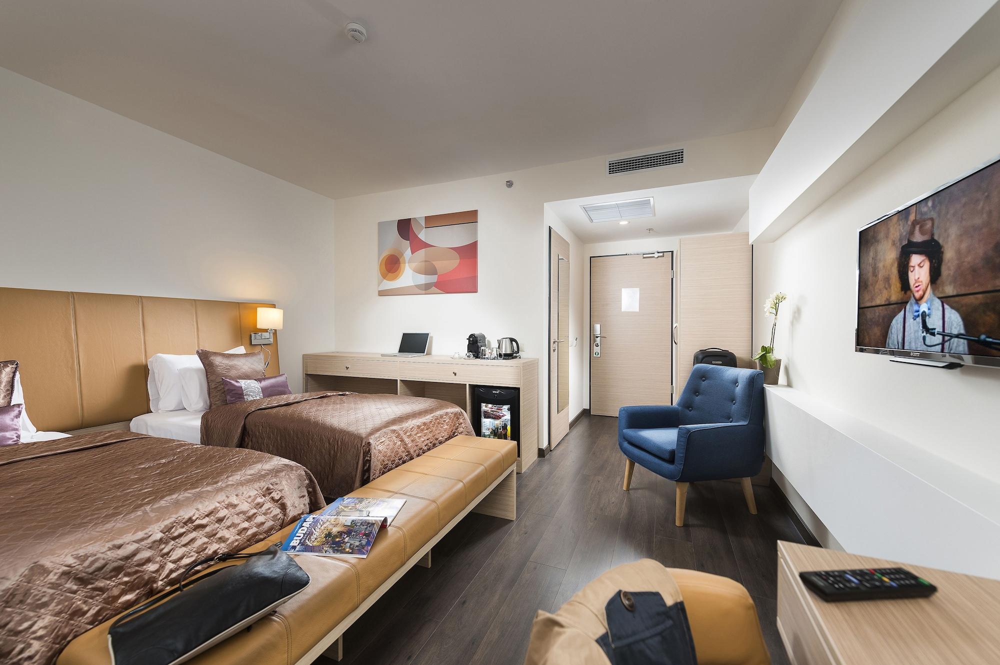 Bo33 Hotel Family & Suites Budapest Ruang foto